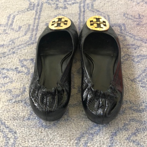 Tory Burch black patent flats - Picture 3 of 3